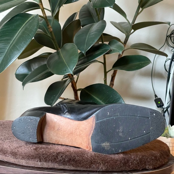 VINTAGE Ferragamo knee high black leather boots - size 9.5/10 - Picture 6 of 17